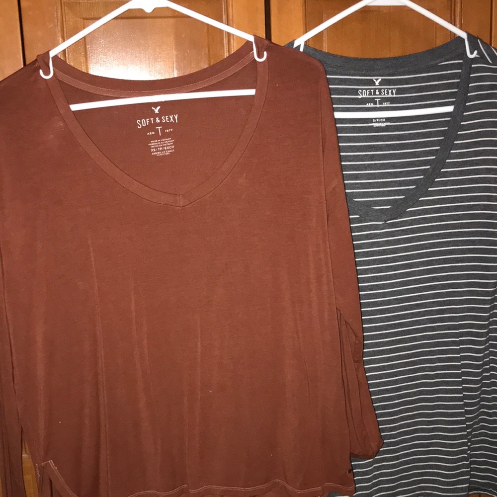 American Eagle long sleeves x2